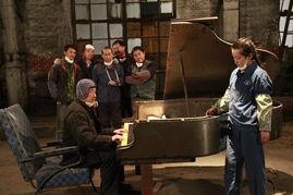 钢的琴,奏响时代变迁的交响乐章